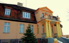 DWOREK W KIERZNIE (5)