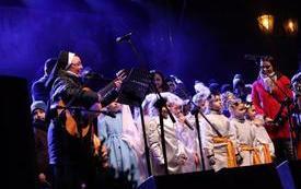 Kępińskie kolędowanie z zespołem Enej (1)